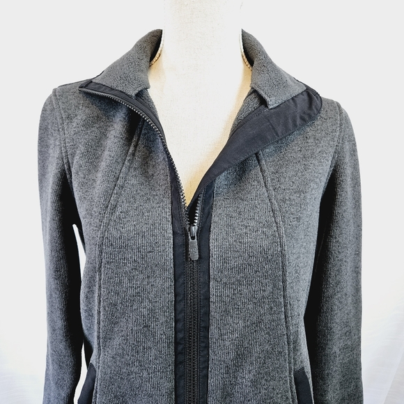 Lululemon It's Fleecing Cold Jacket size 6 - Picture 9 of 15